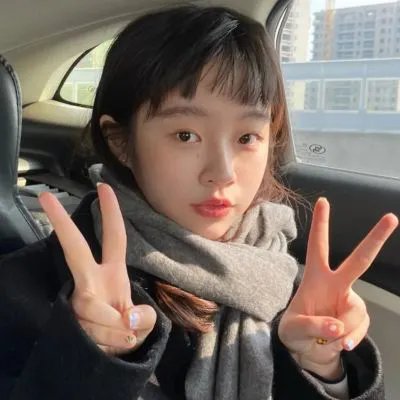 第二个月亮 封面